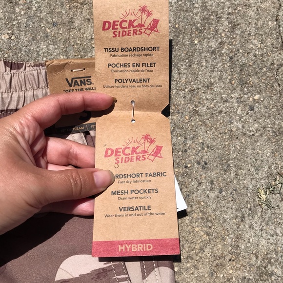 Vans Storm Camouflage Hybrid Shorts - Picture 6 of 8